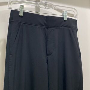 Athleta women’s size 2 joggers. Black.